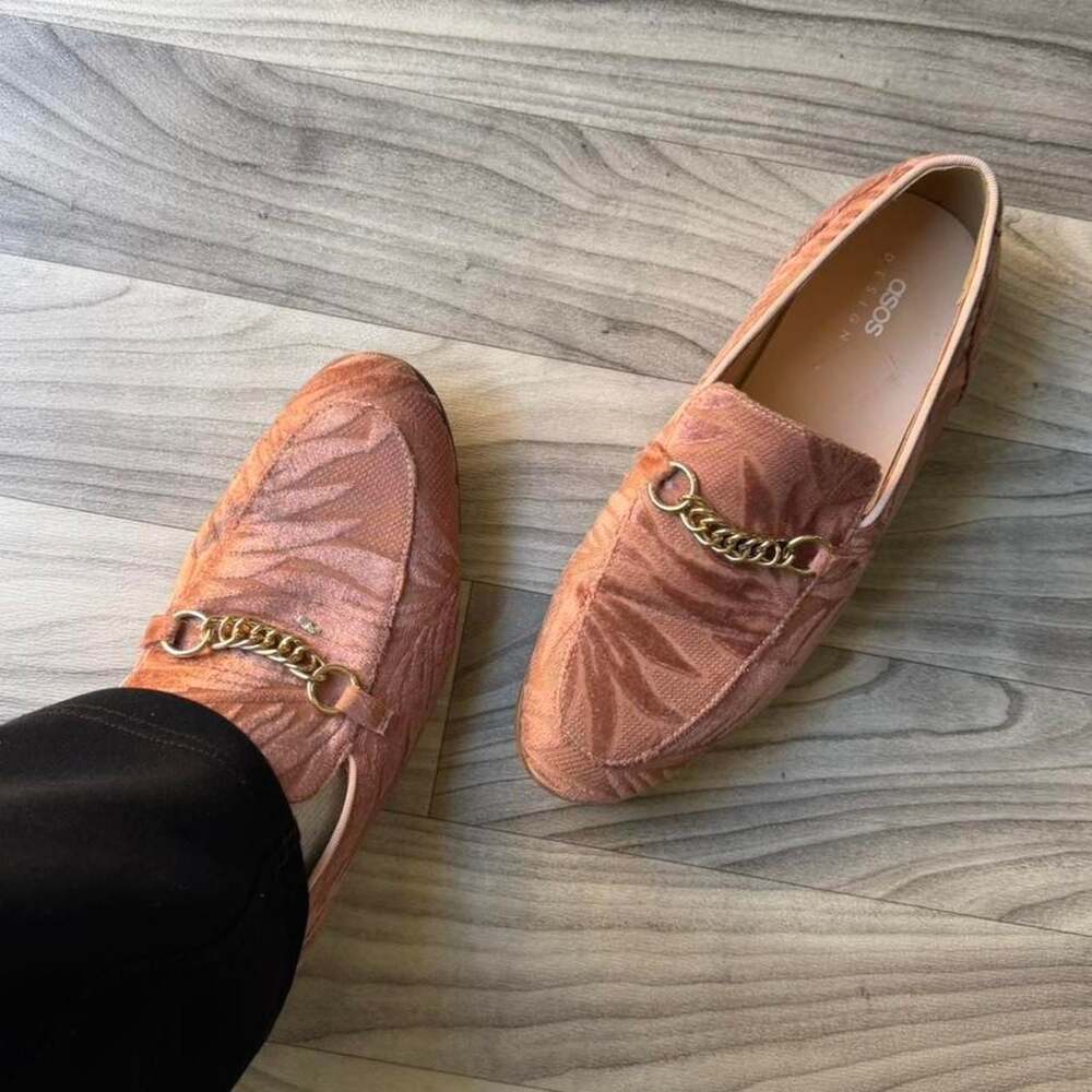 ASOS DESIGN Pink Velvet Burnout Chain Loafers